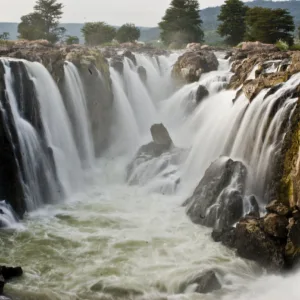 Read more about the article Hogenakkal Falls 2023: The Magnificent Beauty of South India