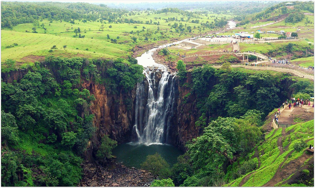 Read more about the article Patalpani 2023: Exploring the Mesmerizing Waterfall and Beyond